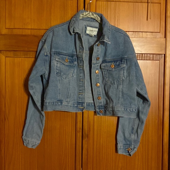 Forever 21 Jackets & Blazers - Forever 21 Women’s Jean Jacket Size Medium